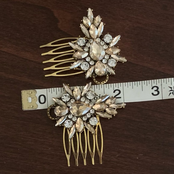 Crystal Hair Combs - Picture 3 of 4